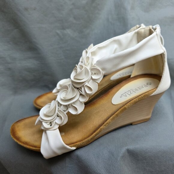 Patrizia by Spring Step Sz 38 I 7.5 - 8 Rosette Floral Wedge Sandals Shoes - Picture 2 of 9